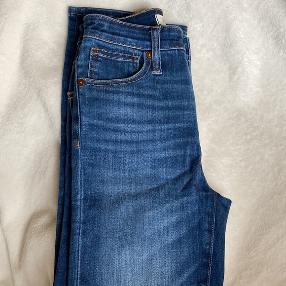 Madewell Curvy High Rise Skinny - Picture 6 of 8